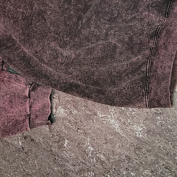 Vintage. Made in USA. Hanes Ultimate Cotton. Southwest art. Crewneck XL - Picture 5 of 15